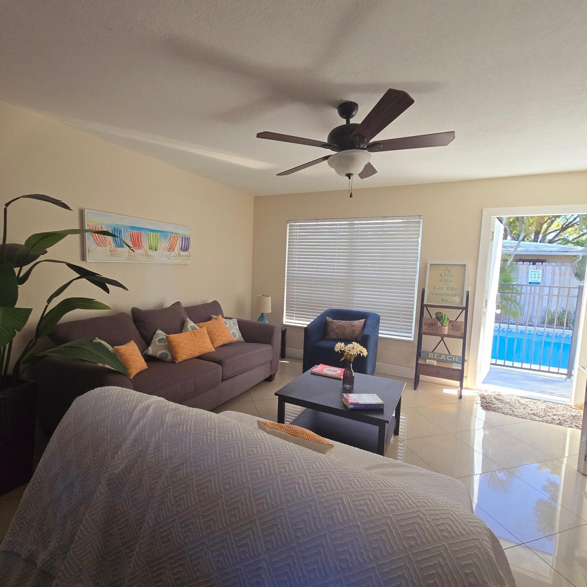 Equipped House W Pool & Patios, Near The Beaches, Prime Location- Ideal For Small Families, Coastal Haven Форт-Лодердейл Экстерьер фото