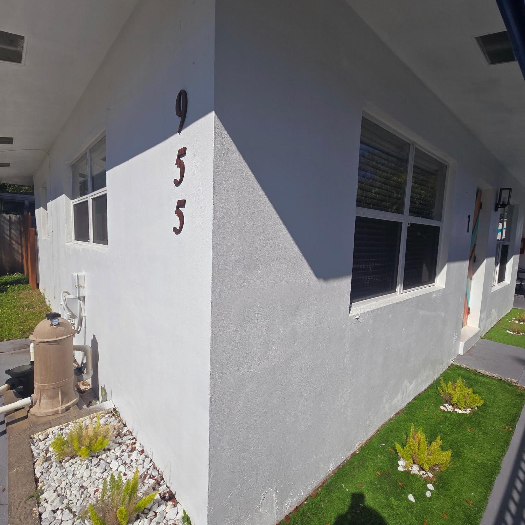 Equipped House W Pool & Patios, Near The Beaches, Prime Location- Ideal For Small Families, Coastal Haven Форт-Лодердейл Экстерьер фото