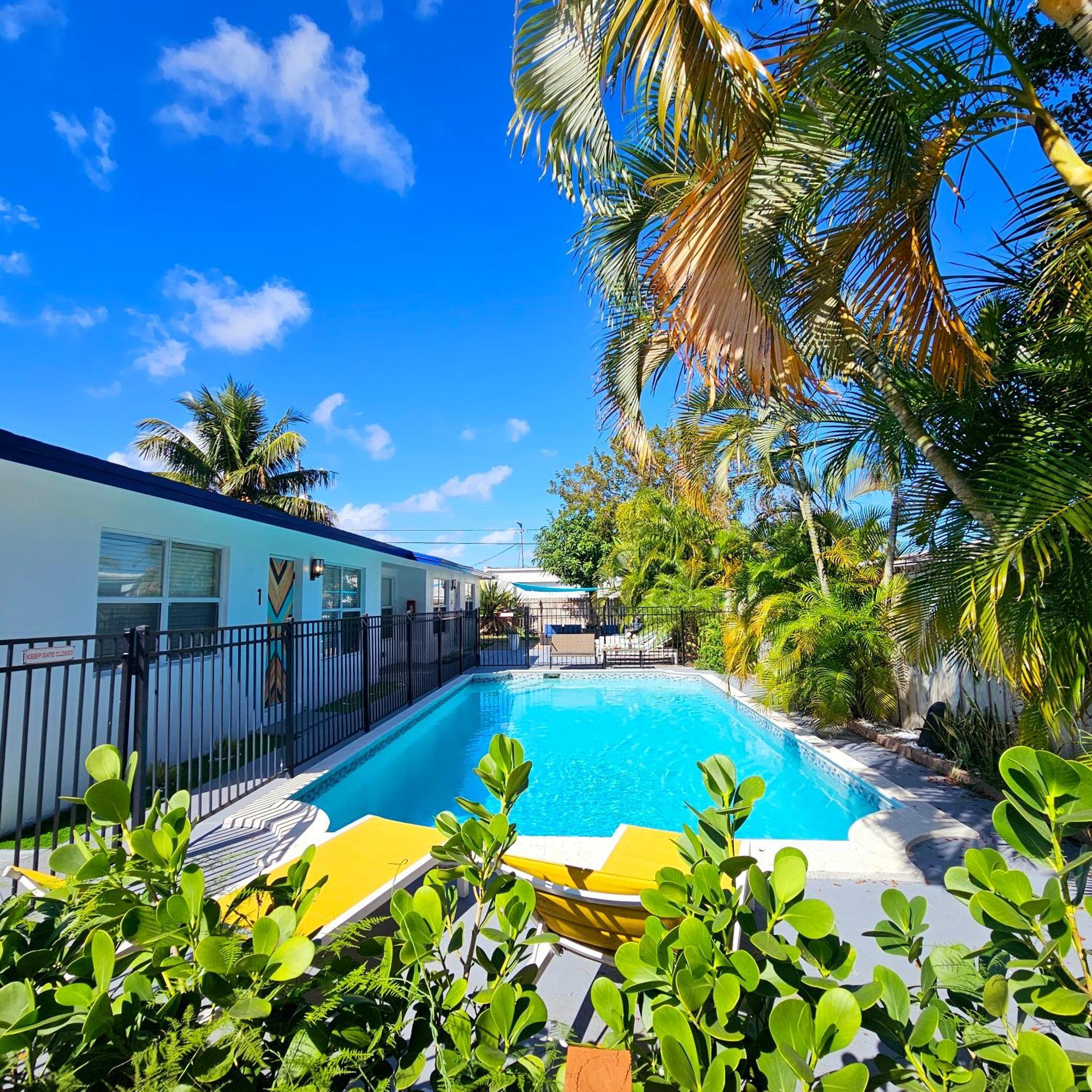 Equipped House W Pool & Patios, Near The Beaches, Prime Location- Ideal For Small Families, Coastal Haven Форт-Лодердейл Экстерьер фото