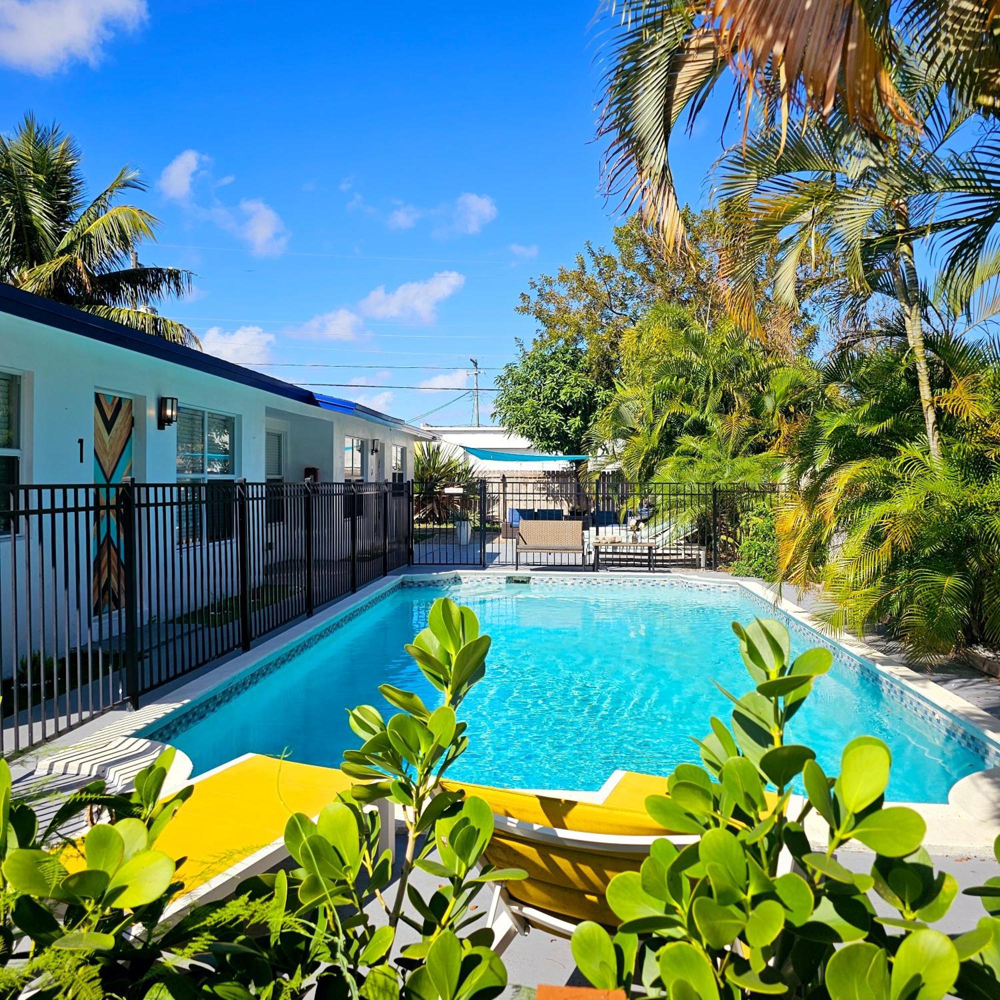 Equipped House W Pool & Patios, Near The Beaches, Prime Location- Ideal For Small Families, Coastal Haven Форт-Лодердейл Экстерьер фото